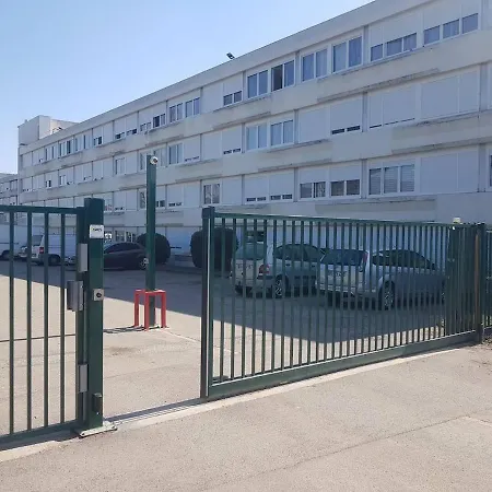 Le Nid Dardilly, Confort, Calme, Parking, Ideal Pro